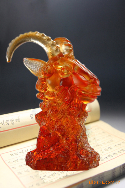 供應(yīng)廠家定制琉璃工藝品 琉璃領(lǐng)頭羊 慶典紀念品 工藝品 禮品